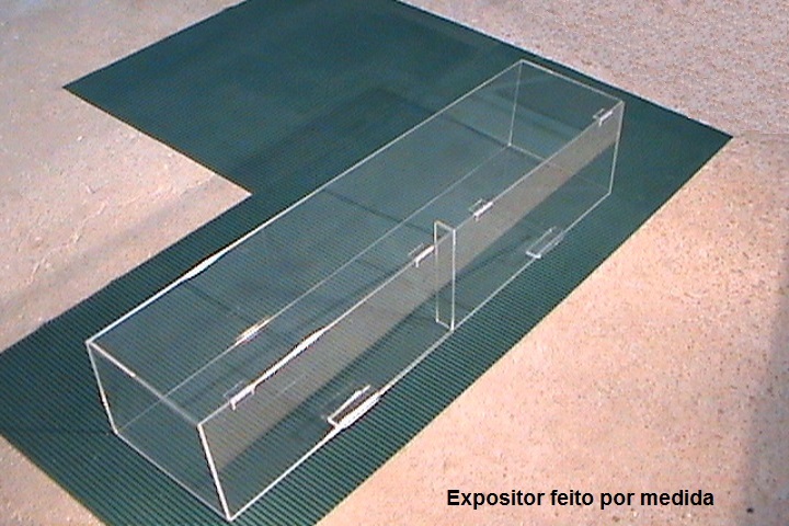 expositor em acrilico