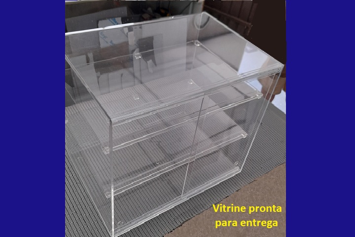 vitrine em acrilico